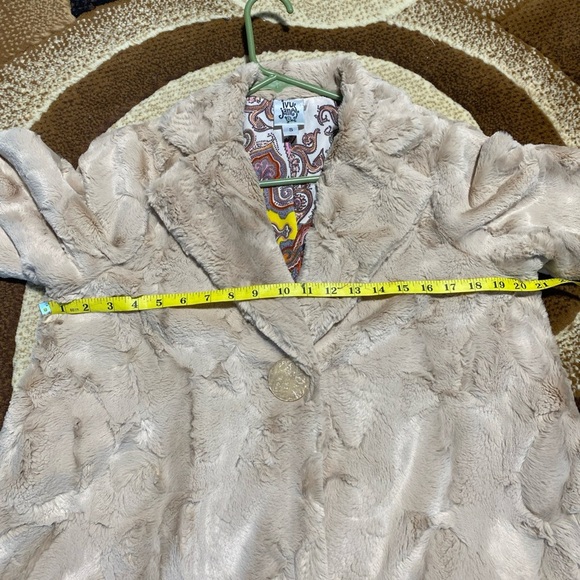 Ivy Jane Faux Fur Green Swing Coat Size M  Women Lined Made in USA (🪝B-3) - Picture 5 of 7